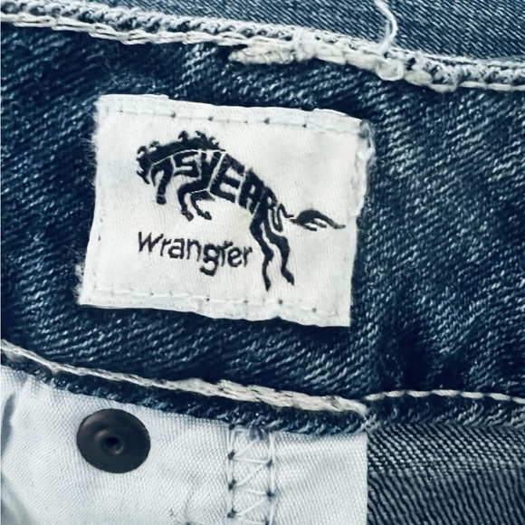 Wrangler Jeans Women’s Size 5 X 34 Long Blue Boot Cut Low Rise Stretch Denim - Picture 5 of 10